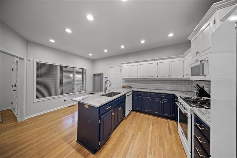 14302 Russell St, Overland Park, KS 66223