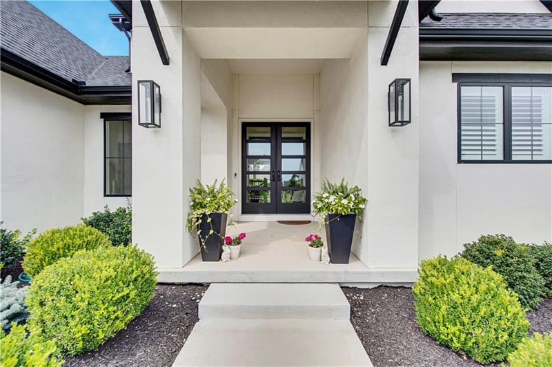 3806 W 158th Ter, Overland Park, KS 66224