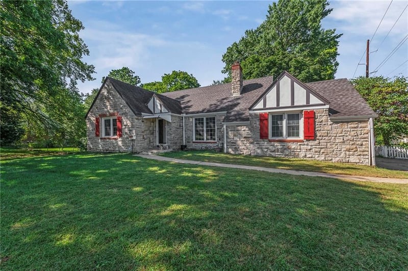 3500 Blue Ridge Blvd, Independence, MO 64052