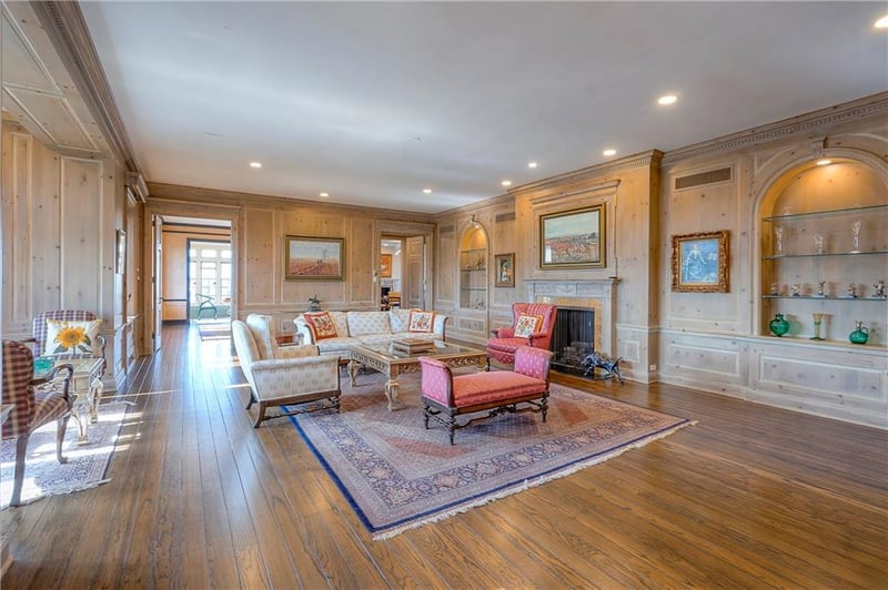 5049 Wornall Rd #7AB, Kansas City, MO 64112