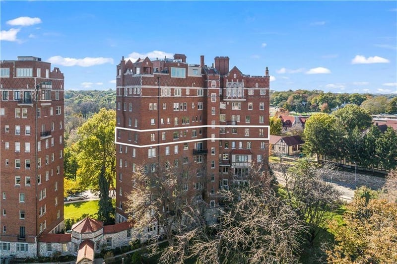 5049 Wornall Rd #7AB, Kansas City, MO 64112