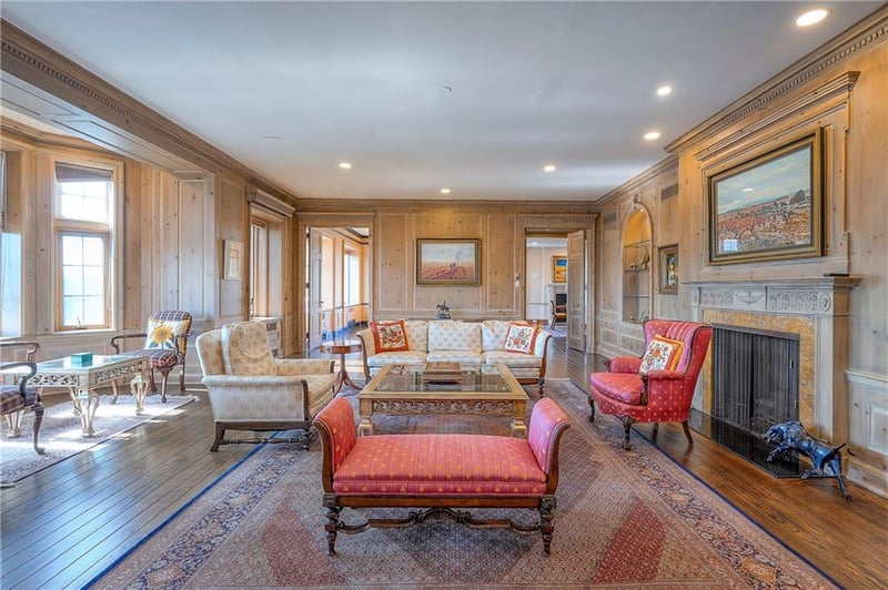 5049 Wornall Rd #7AB, Kansas City, MO 64112