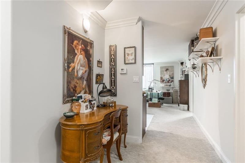 700 8th St #9B, Kansas City, MO 64106