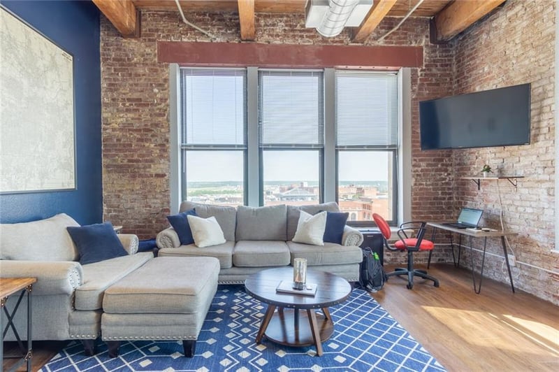 308 8th St #516, Kansas City, MO 64105