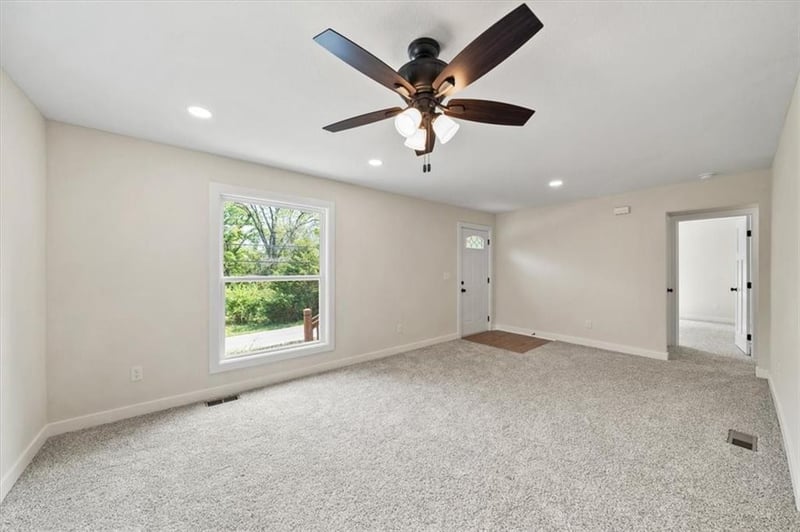 5002 Skiles Ave, Kansas City, MO 64129