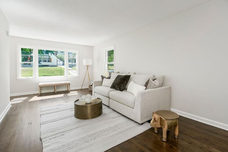 734 63rd Ter, Kansas City, MO 64110