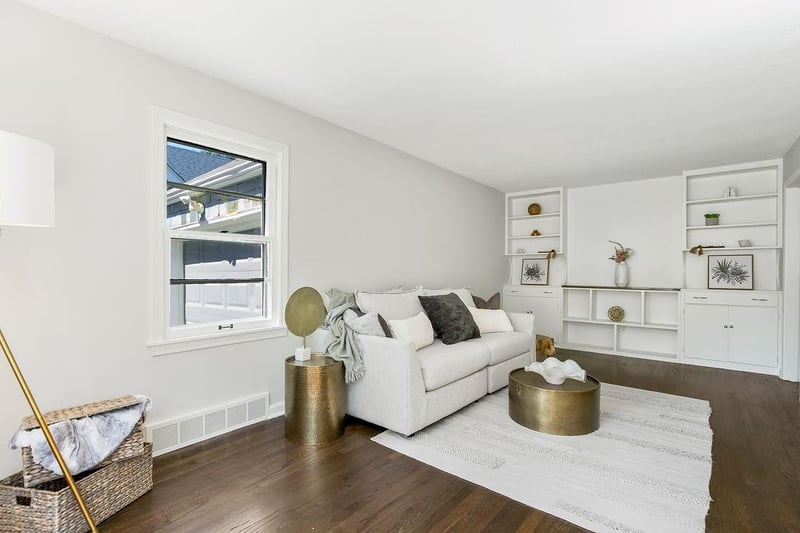 734 63rd Ter, Kansas City, MO 64110