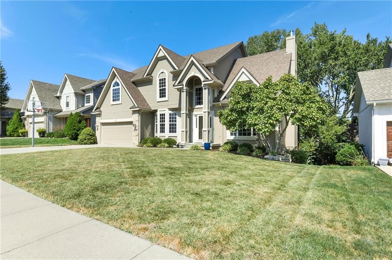 1416 NE 79th St, Kansas City, MO 64118