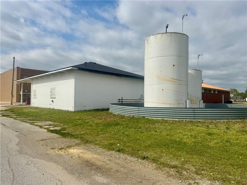 103 W Main St, Weir, KS 66781