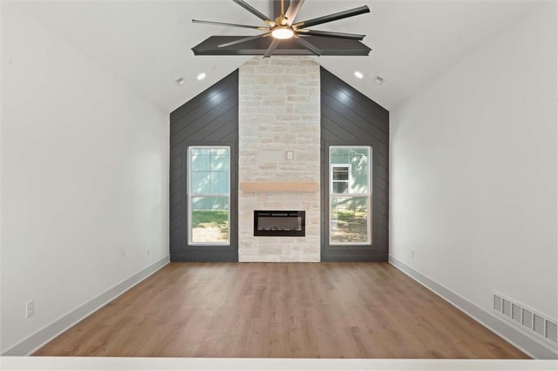 706 Main St, Urich, MO 64788