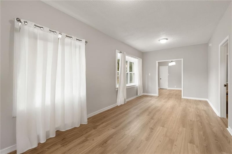 3038 20th St, Kansas City, KS 66104