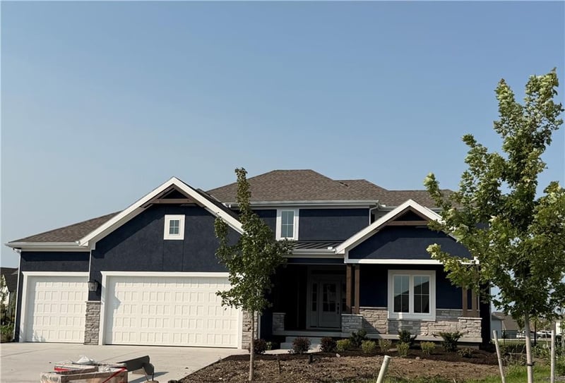 13036 W 174th Pl, Overland Park, KS 66221
