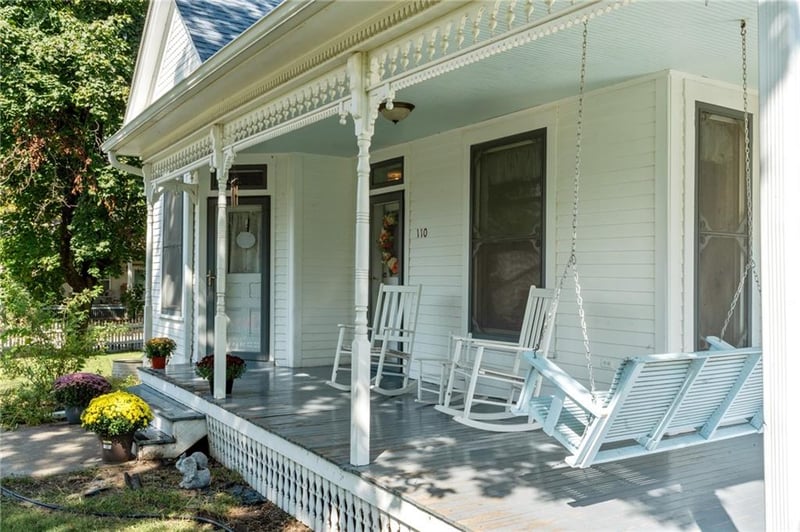 110 Elm St, King City, MO 64463