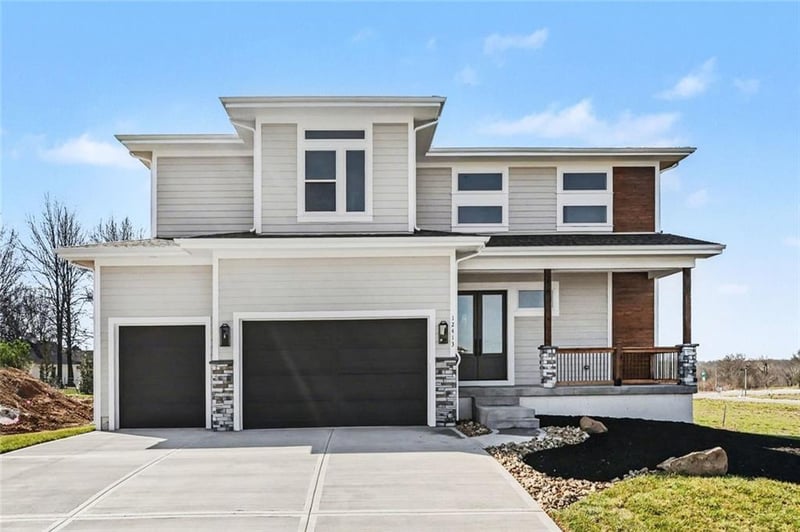 12413 184th St, Overland Park, KS 66013