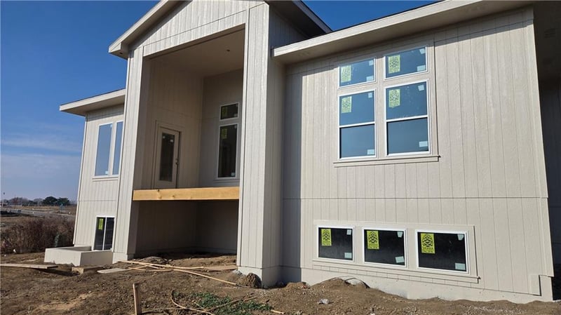 12413 184th St, Overland Park, KS 66013