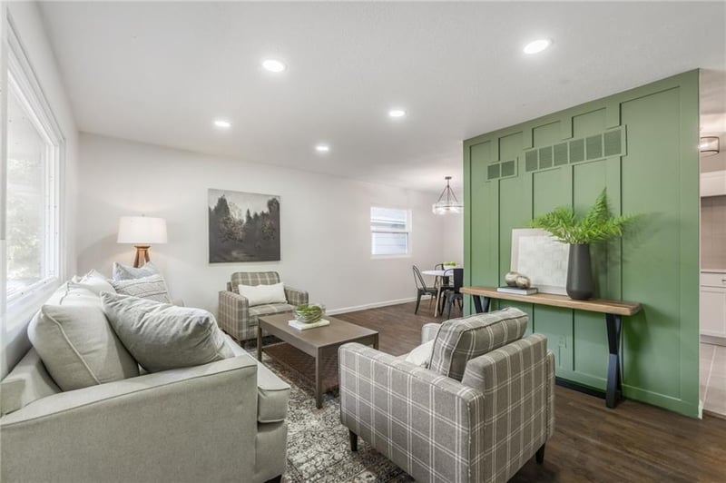 4835 Manchester Ave, Kansas City, MO 64119