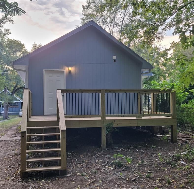 6721 Benton Ave, Kansas City, MO 64132