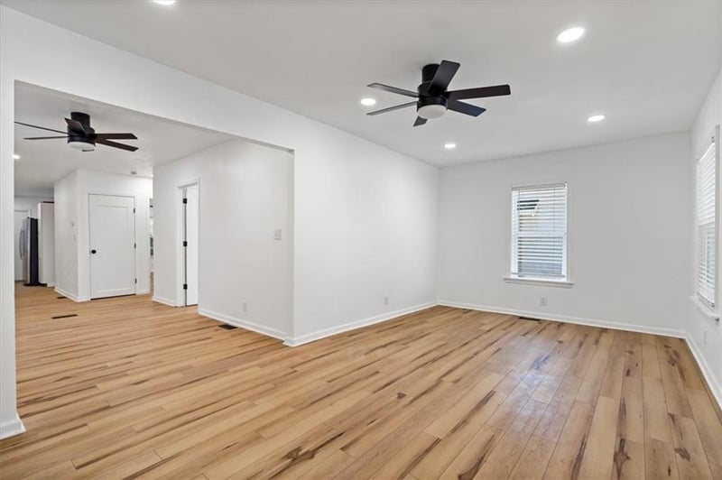 5415 Highland Ave, Kansas City, MO 64110