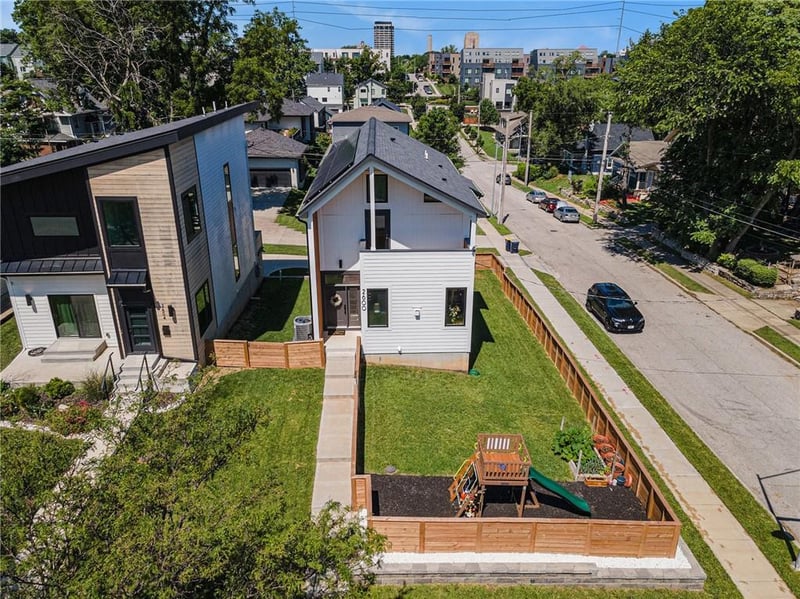 2600 W Paseo Blvd, Kansas City, MO 64110