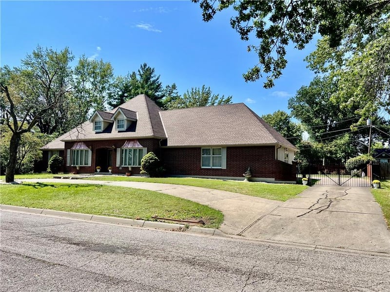 1122 N 81st Ter, Kansas City, KS 66112
