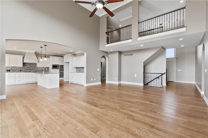 15825 Howe St, Overland Park, KS 66224