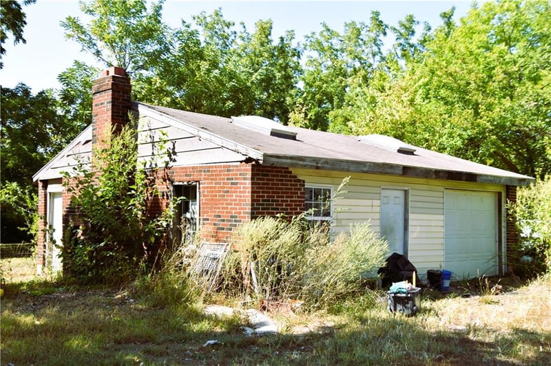 7200 102nd St, Kansas City, MO 64134