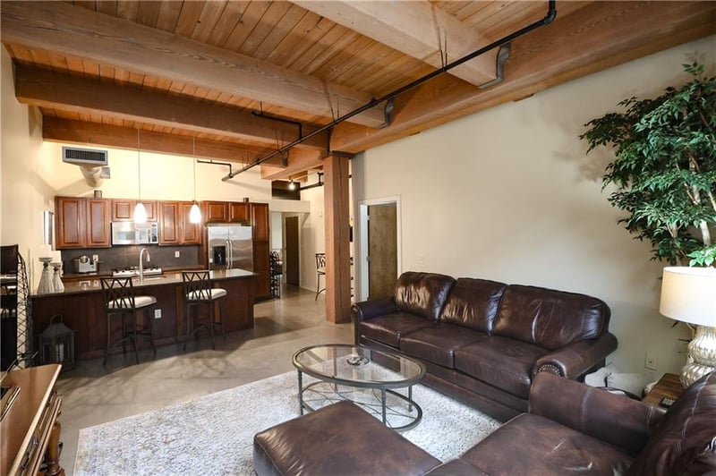 712 Broadway Blvd #503, Kansas City, MO 64105