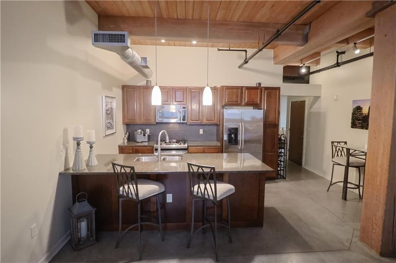 712 Broadway Blvd #503, Kansas City, MO 64105