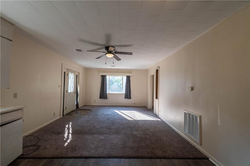 224 3rd St, Neodesha, KS 66757