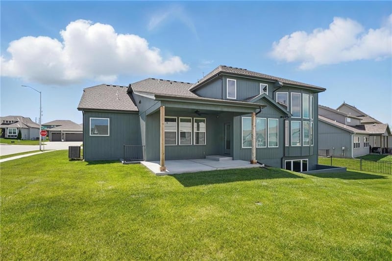 1312 NW 107th Ter, Kansas City, MO 64155