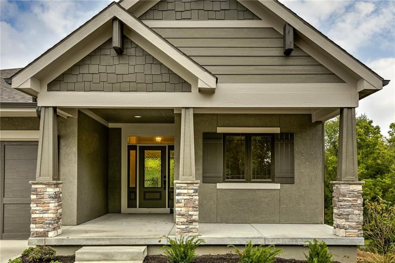 2411 177th Ter, Overland Park, KS 66085