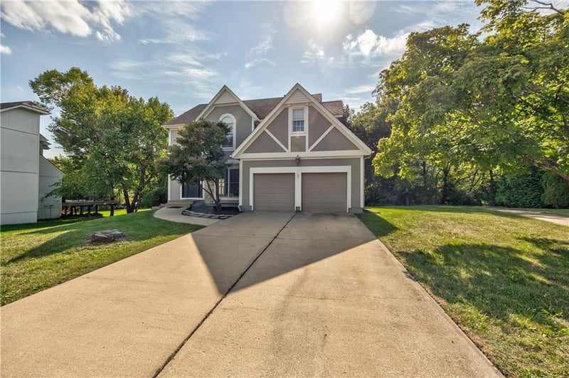 13010 Stearns St, Overland Park, KS 66213
