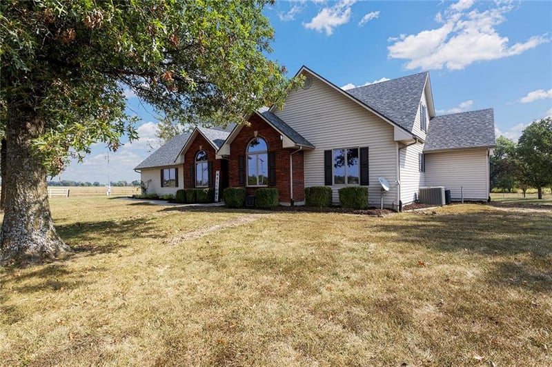 22001 E 307th St, Harrisonville, MO 64701