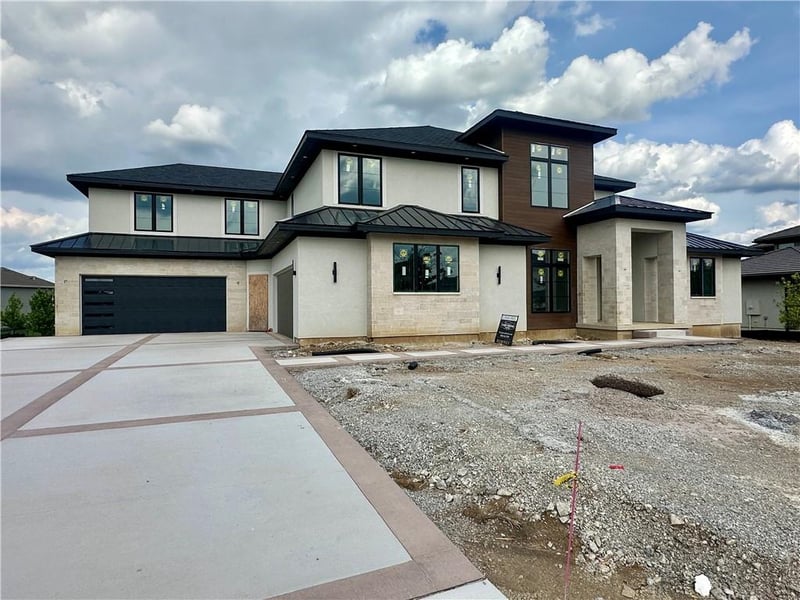 17325 Larsen St, Overland Park, KS 66221