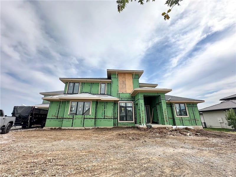 17325 Larsen St, Overland Park, KS 66221