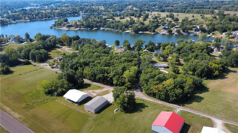 Lot S-121 Gulfstream Dr, Gallatin, MO 64601