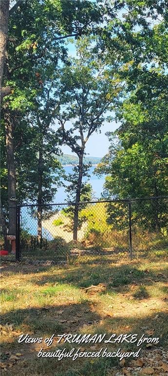 34477 Resevoir Ridge Rd, Warsaw, MO 65355