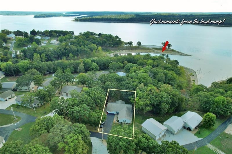 34477 Resevoir Ridge Rd, Warsaw, MO 65355