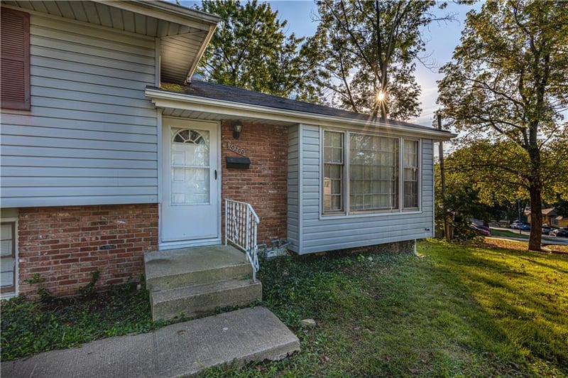 10200 Fremont Ave, Kansas City, MO 64134