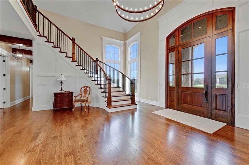 18111 Melrose Dr, Overland Park, KS 66013