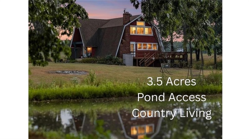 1017 250 Rd, Knob Noster, MO 65336