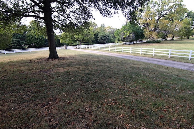 707 Madison St, Raymore, MO 64083