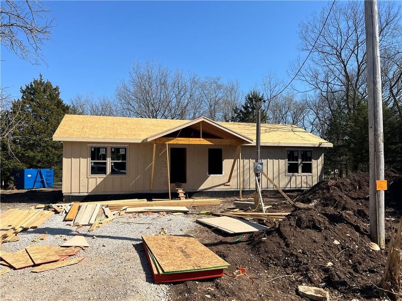 30 - 34 Silver Ln, Linn Valley, KS 66040