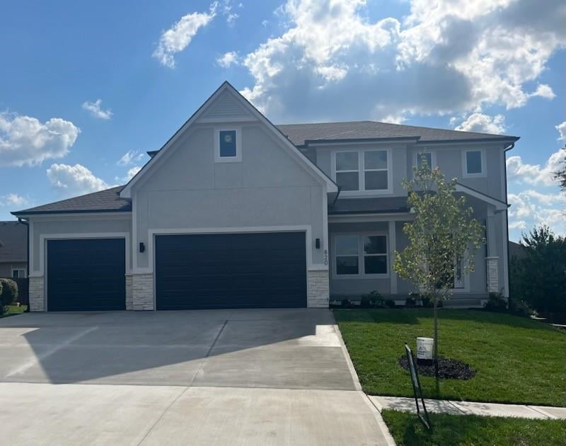 820 Partridge Ln, Blue Springs, MO 64014