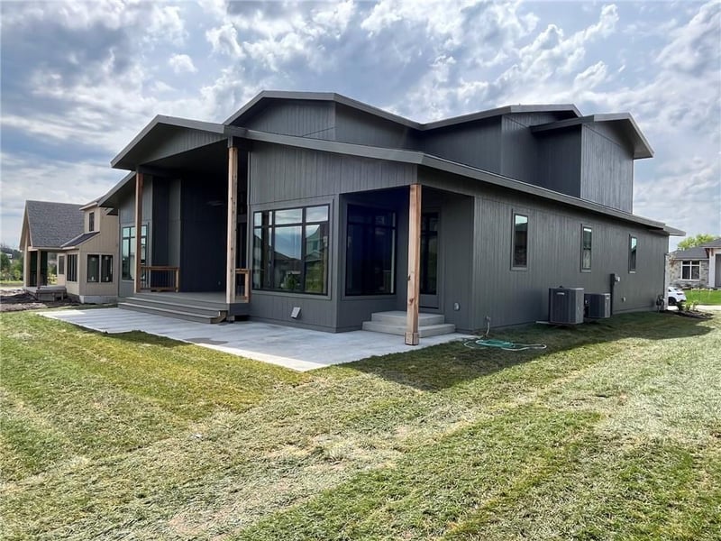 17100 Rosehill St, Overland Park, KS 66221