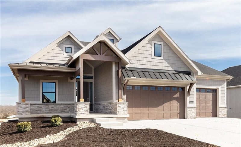 18609 Reinhardt St, Overland Park, KS 66085