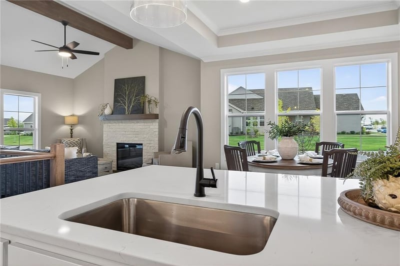 8217 Aurora St, Lenexa, KS 66220