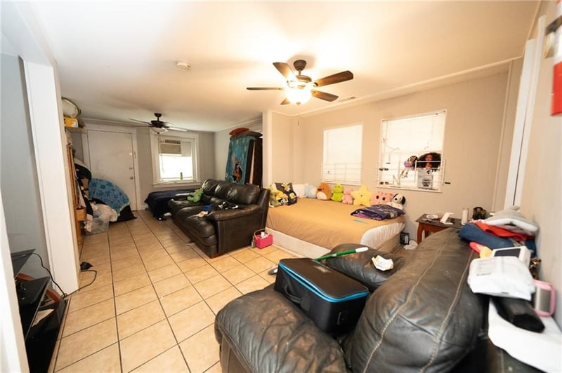 1316 Admiral Blvd, Kansas City, MO 64106