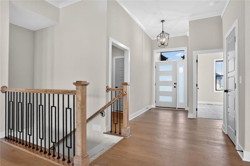 7060 Yulich Ct, Parkville, MO 64152