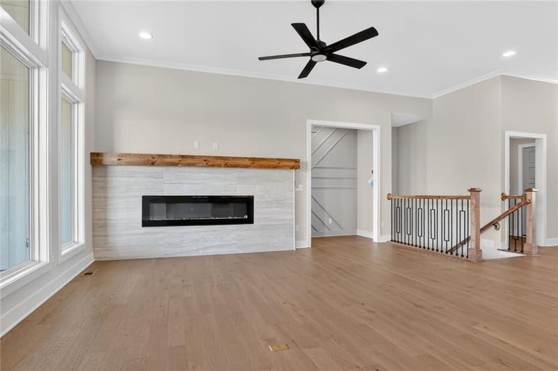 7060 Yulich Ct, Parkville, MO 64152